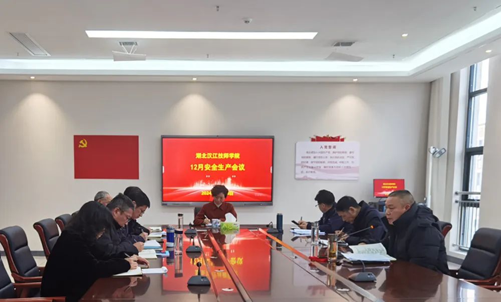 53a9d26e6e9be1feb8f7cfd1aaf82abf.jpg