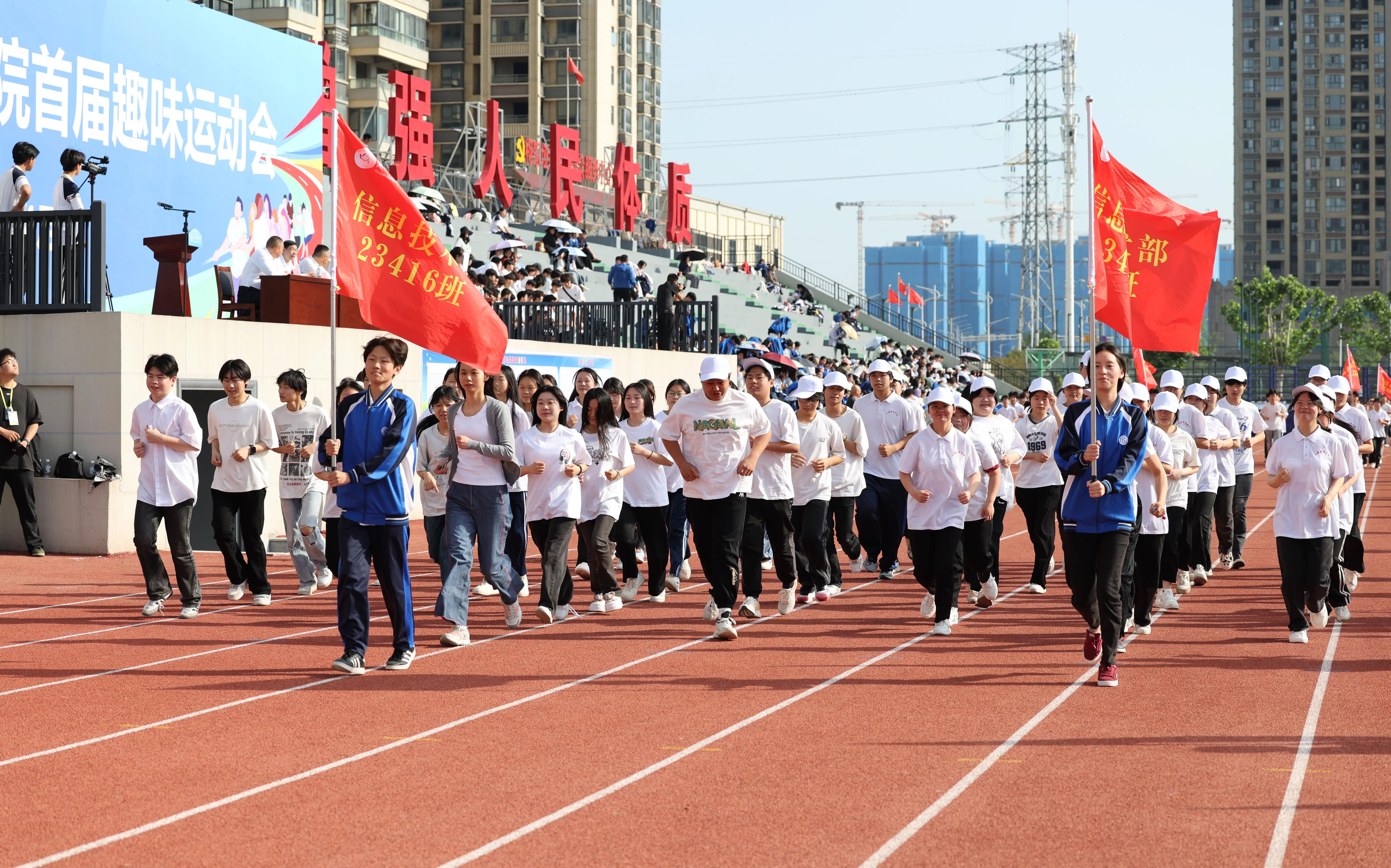 87611c416d6478058766be6c1c2abea7.jpg