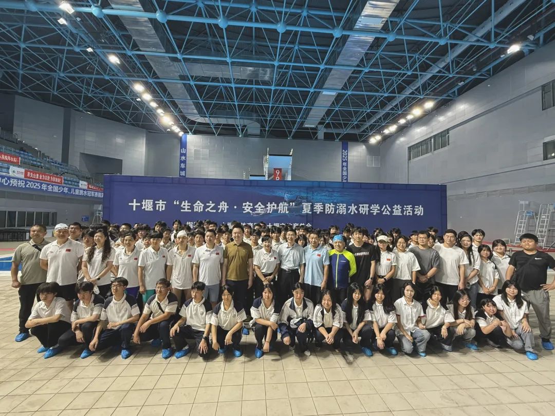 a4d81f451fb33958035e2c8abef15af9.jpg