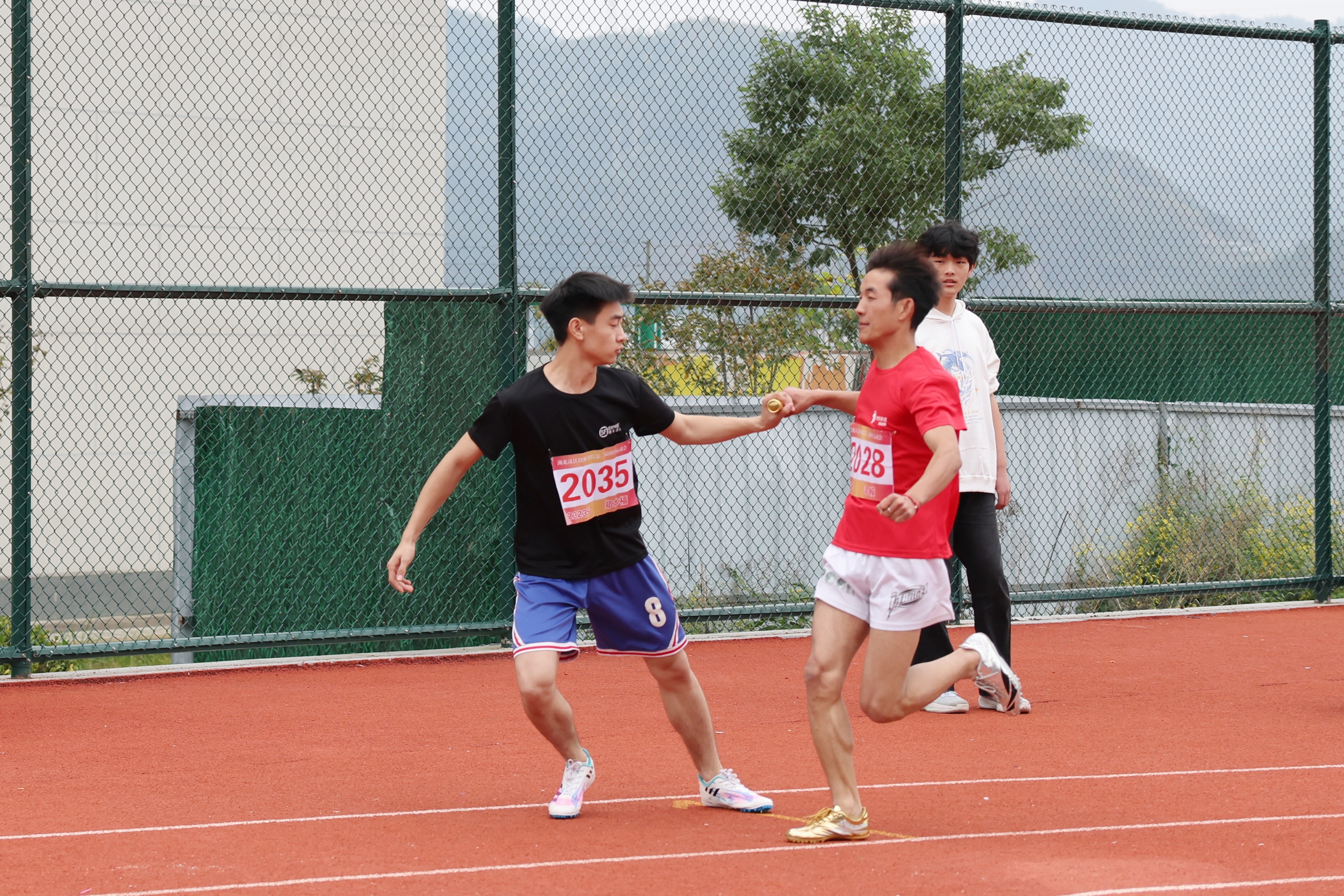 1eafbee5a105dd4320549b20682750c5.jpg