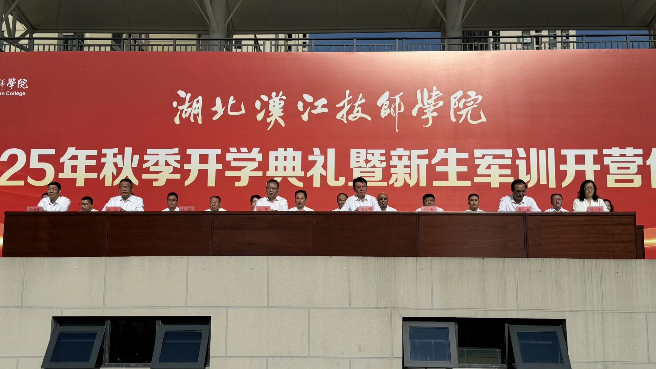6f1edf75853b01a8a1df3ebc35b9eb30.png